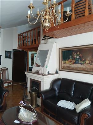 Prodaja stana Tašmajdan 100m2 