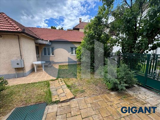 Centar Čačak, 90m2, 3.07ari, pr, gas