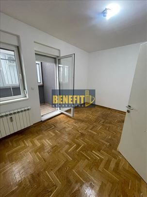 Dvosoban stan na Novom Beogradu u Jurija Gagarina