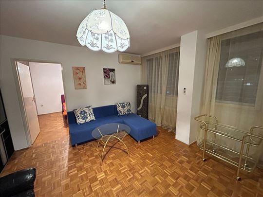 Izdavanje, Ustanička 68m2 2.5