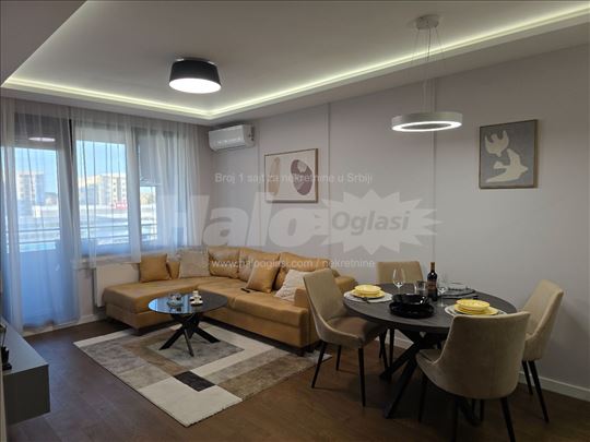Lastavice neuseljavan 2.5 / 52m2 LUX +  garaža