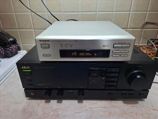 Akai AM-32 + Onkyo Tuner T-409