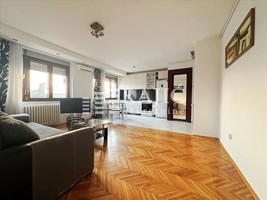 Centar, Obilićev venac,70m2,3.0 #4333