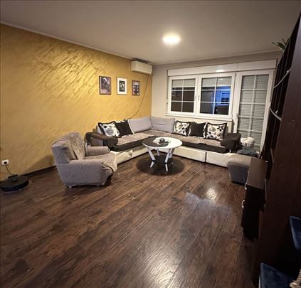 Centar Pančeva, 4,0, 93m2 i terasa 10m2
