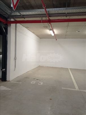 Garazno mesto 15 m2, Bezanijska kosa, Kosa kvart