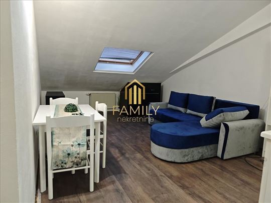 Izdaje se jednoiposoban stan, Grbavica, 37m2, 420e