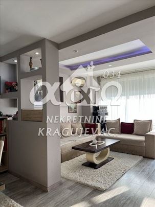 Kragujevac, Aerodrom, Stan, 3.0, 66m2