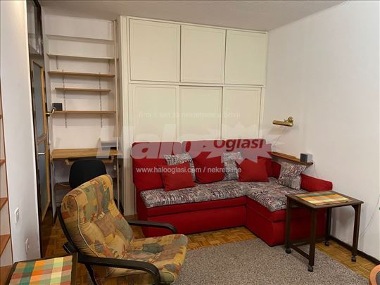 Liman 4 - Kompletno namešten dvoiposoban stan,57m2