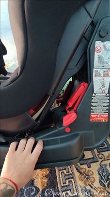 Novo,nikad korišćenoAutosedište Disney "Miki Maus"