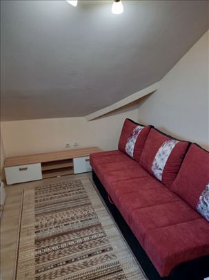 Povoljna garsonjera na Adicama ! Branka Ćopića !