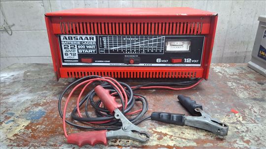 Punjac za akumulator+start