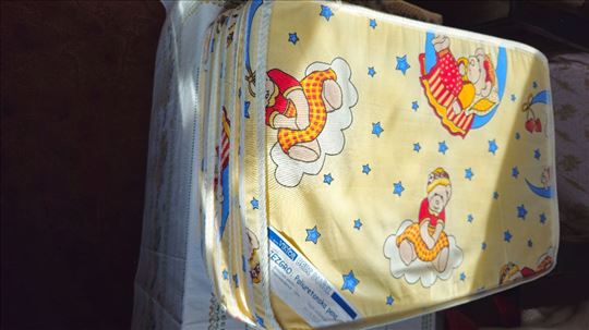 Rasklopivi dusek za krevetac