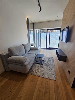 West Tower, lux, funkcionalan, ID 23963