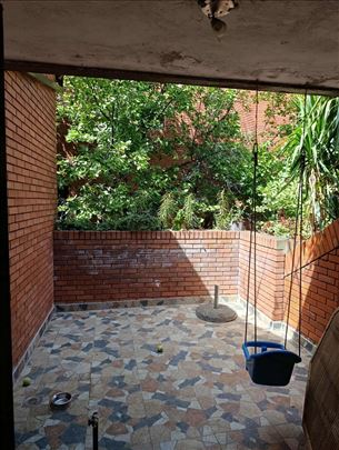 B.Kosa 1 Kuća Karingtonka