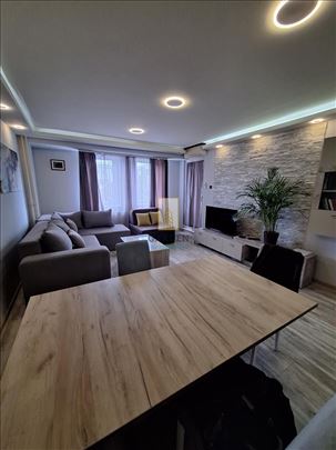 Blok 22-Arena, dvosoban, renoviran