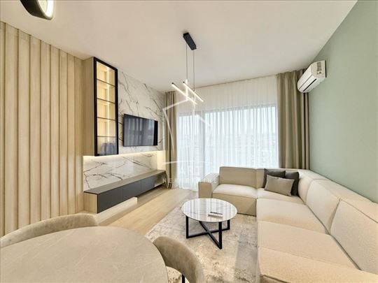 BW Queens Park, neuseljavan, sa garažnim mestom ID