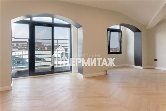 Centar | Lux | Parking | 1% provizija