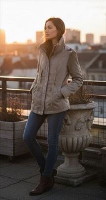 Esprit Casual jakna, M veličina 