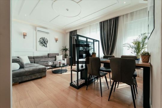 Francuska ulica-centar-luksuzan-80m2! ID#1781