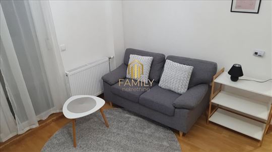 Izdaje se jednoiposoban stan, Podbara, 40m2