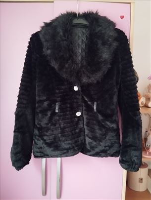 Jaknica od vestackog krzna M 