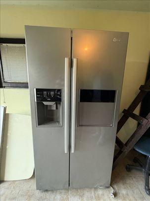 LG side by side frizider