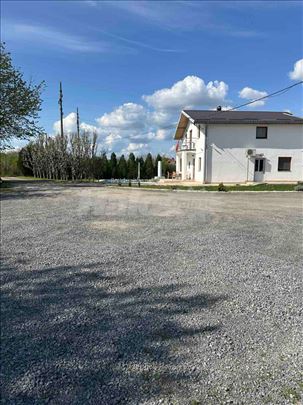 Obrenovac,  hala300k hladnjaca240 km,kancelarijski