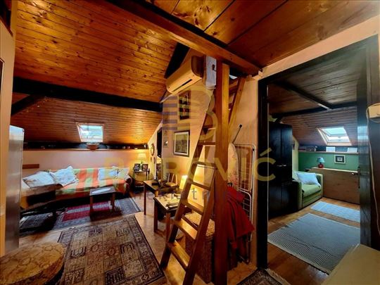 Profesorska kolonija, 42m2 + galerija, uknjižen