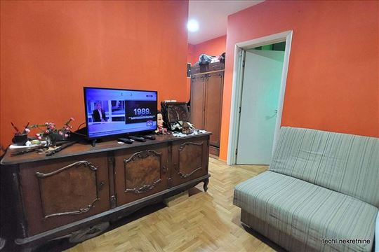 Veljka Vlahovića 37+20 velika terasa,1.5 noviji