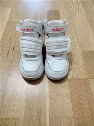 Dečje patike ADIDAS 26