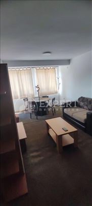 Izdaje se četvorosoban stan kod Imidža, 74m2!