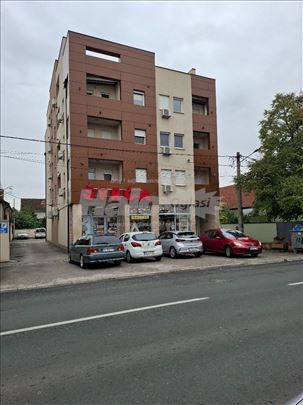 Izdaje se stan u Batajnici na odlicnoj lokaciji 