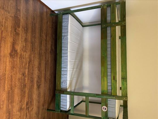 Krevet Ikea na sprat