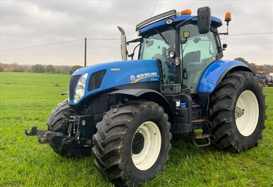 2016 Traktor New Holland T7