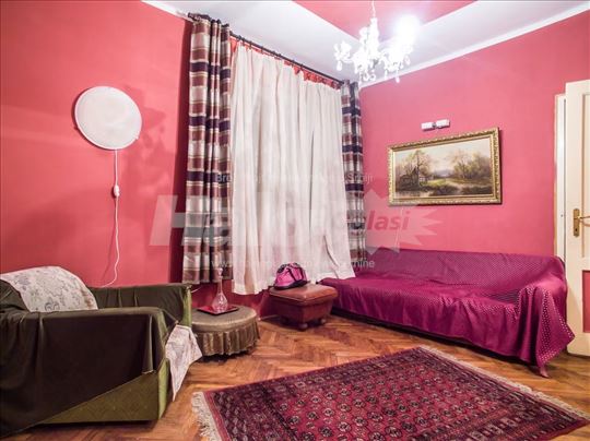 3.5 soban salonac u centru grada