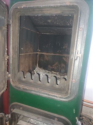 Dora Plamen Pec na drva/ugalj