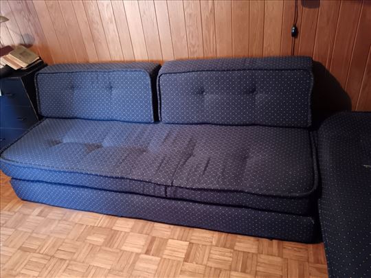Dva ista troseda