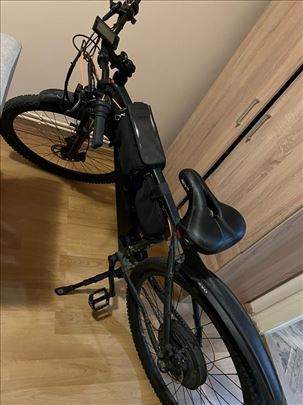 Elektricni bicikl renta dve baterije/e bike rent