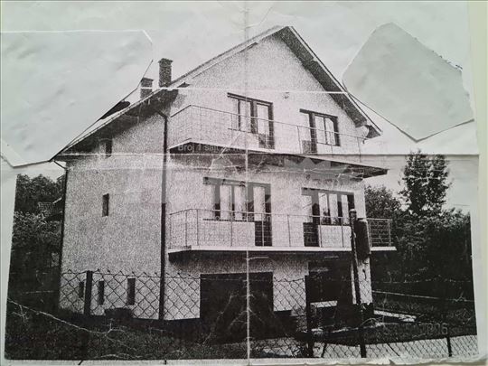 Prodaje se uknjižena kuća u Bariču