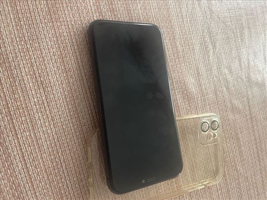 Prodajem iphone 11