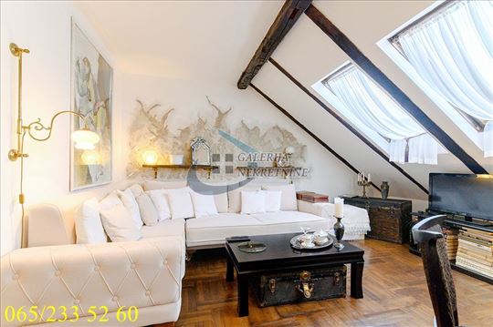 Savski venac, Palata pravde - Savska 45m2