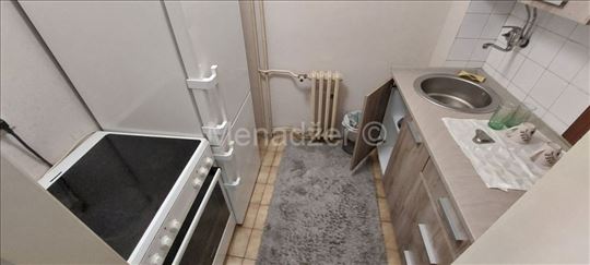 Centar,  35m2 1,0sob,  3/7, terasa, namešten,cg, k