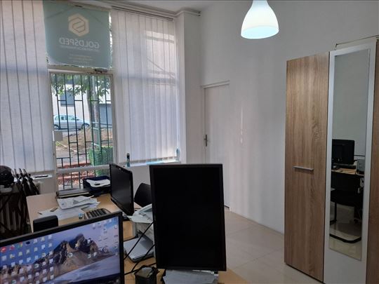 Lokal 43 m², Vračar, mirna ulica