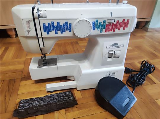 Mašina za šivenje Victoria 7910