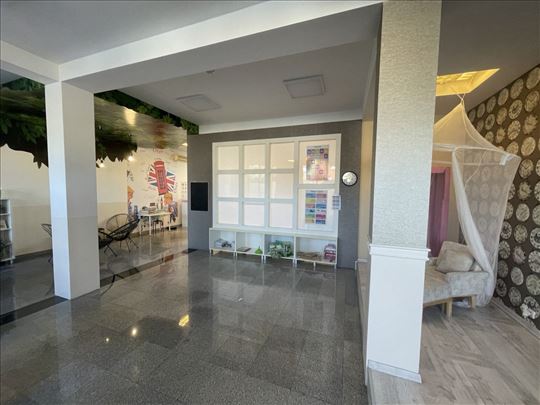 Novi Sad, Adamovićevo naselje, Lokal, 2.0, 130m2