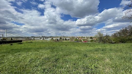 Petrovaradin, Ribnjak, Zemljište, 31,04ar