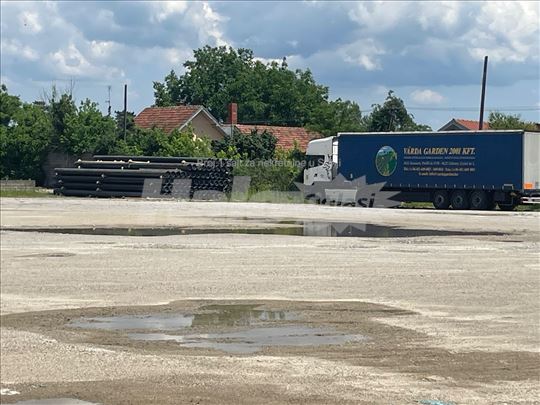 Poslovni prostor / gradsko gradjevinsko zemljiste