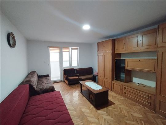 Prodajemo 2.5, Pirandelova, Mali Mokri Lug, 59m2