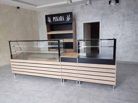 Tople vitrine 3,5 metara komplet za pekaru novo