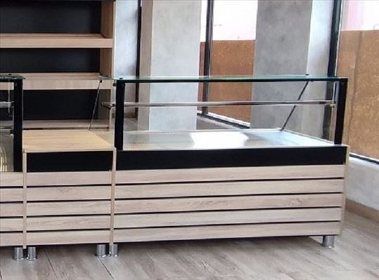 Vitrine komplet 2 metra za kiflice peciva.. novo